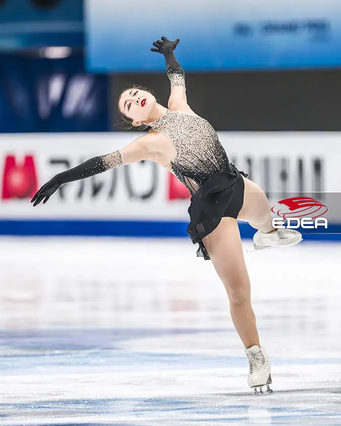 Ice Gallery Skates U.S.